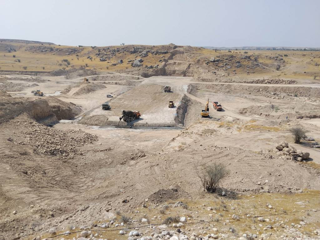 پیشرفت ۴۰ درصدی سد دهرود دشتستان